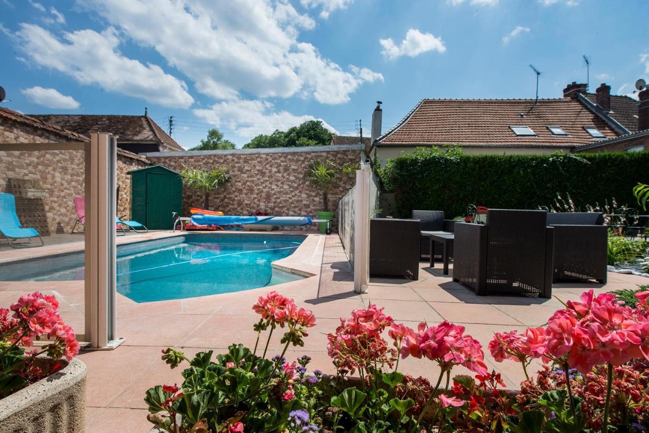 Le Relais De St Martin Bed and Breakfast Rilly-la-Montagne Εξωτερικό φωτογραφία